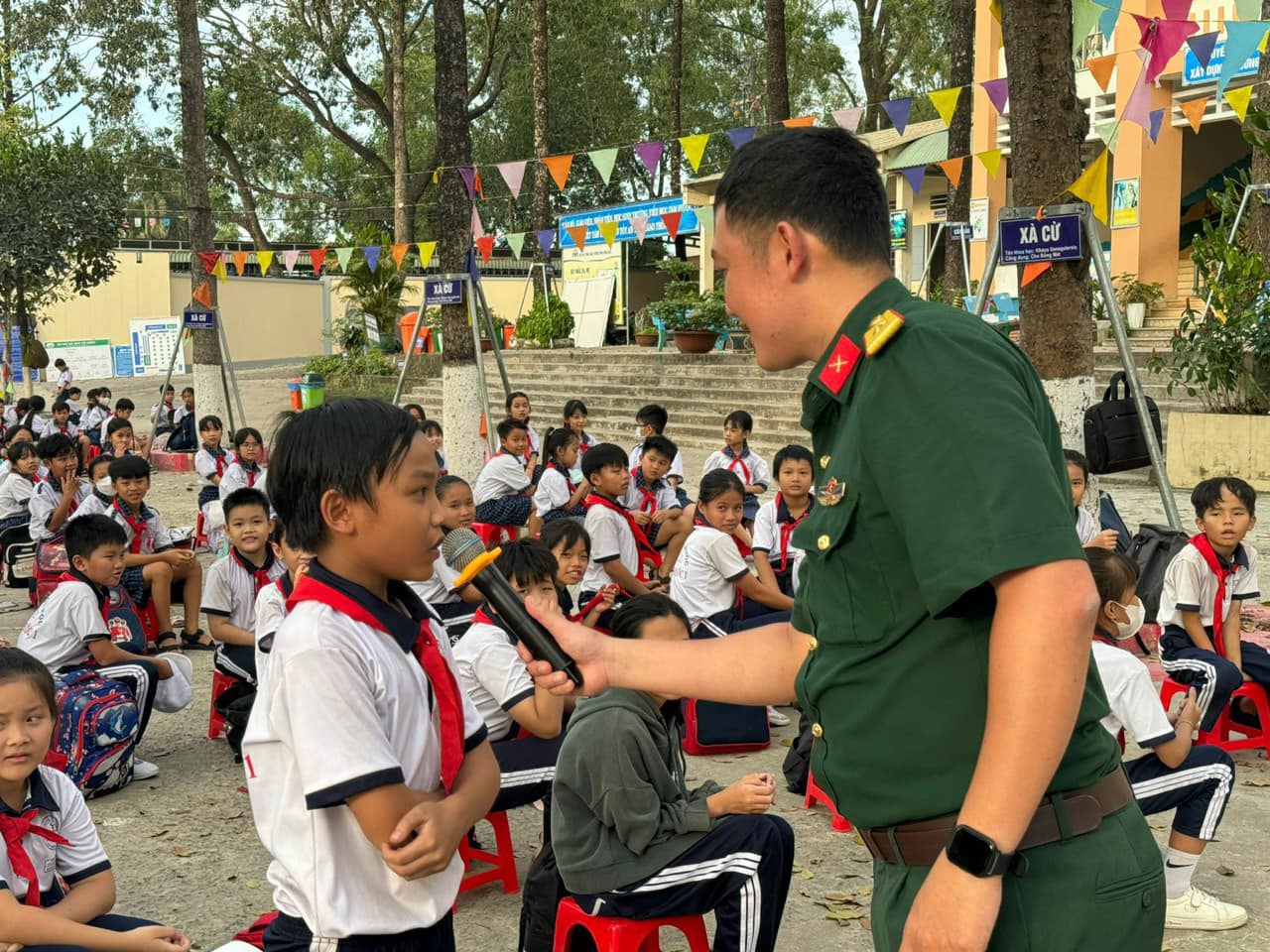 Hoạt động kỷ niệm 79 năm Ngày thành lập lực lượng Quân đội nhân dân Việt Nam (22/12/1944 - 22/12/2023)