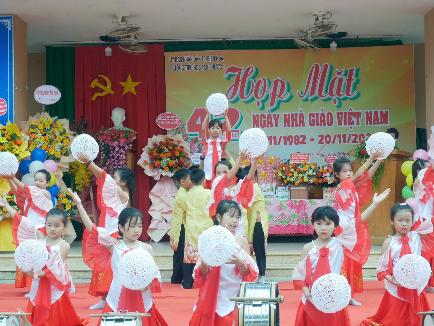 LỄ KỶ NIỆM 42 NĂM NGÀY NHÀ GIÁO VIỆT NAM (20/11/1982 – 20/11/2024)