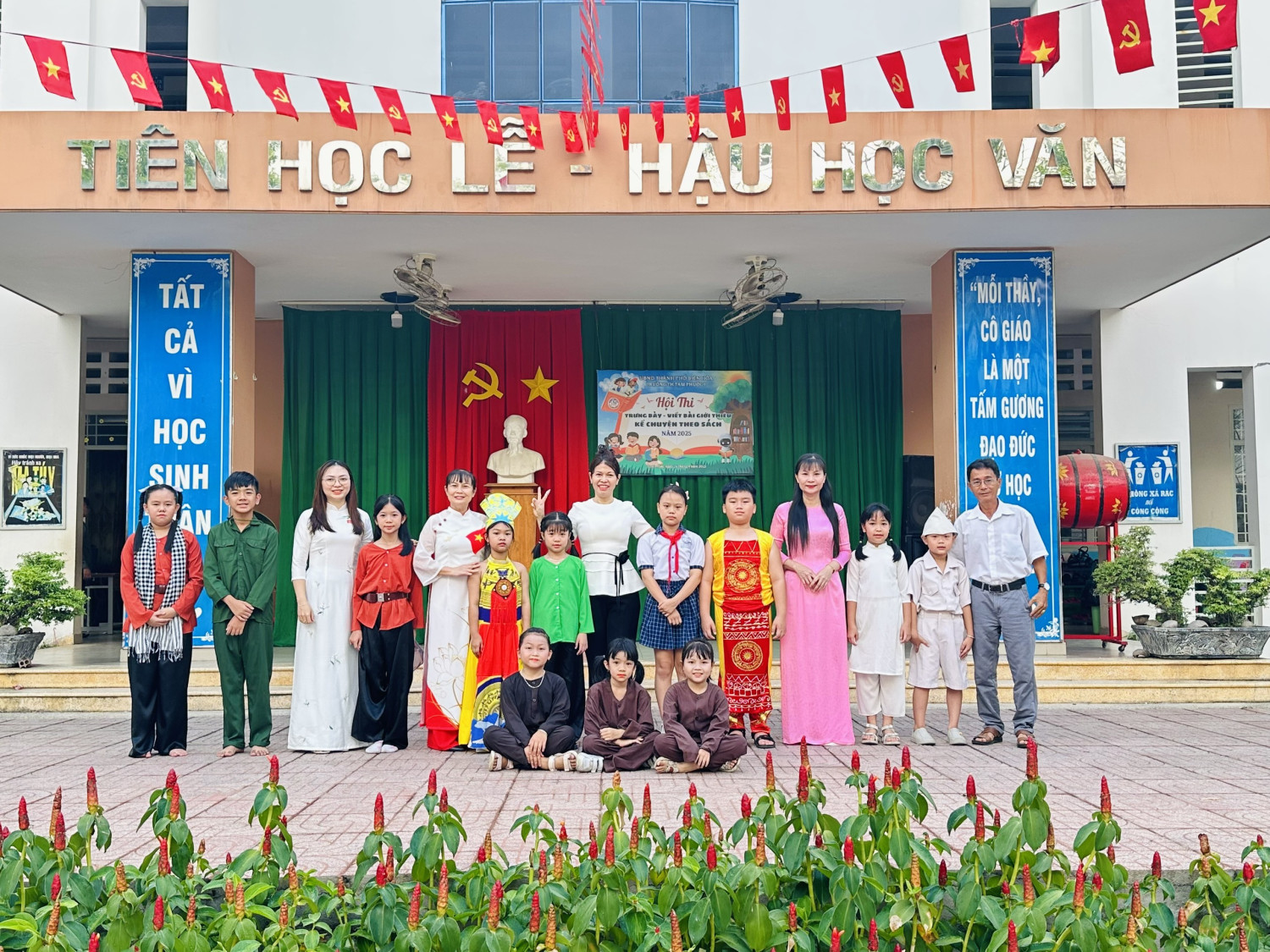 Ngày hội Đọc sách và Văn hóa đọc (năm học 2024-2025)