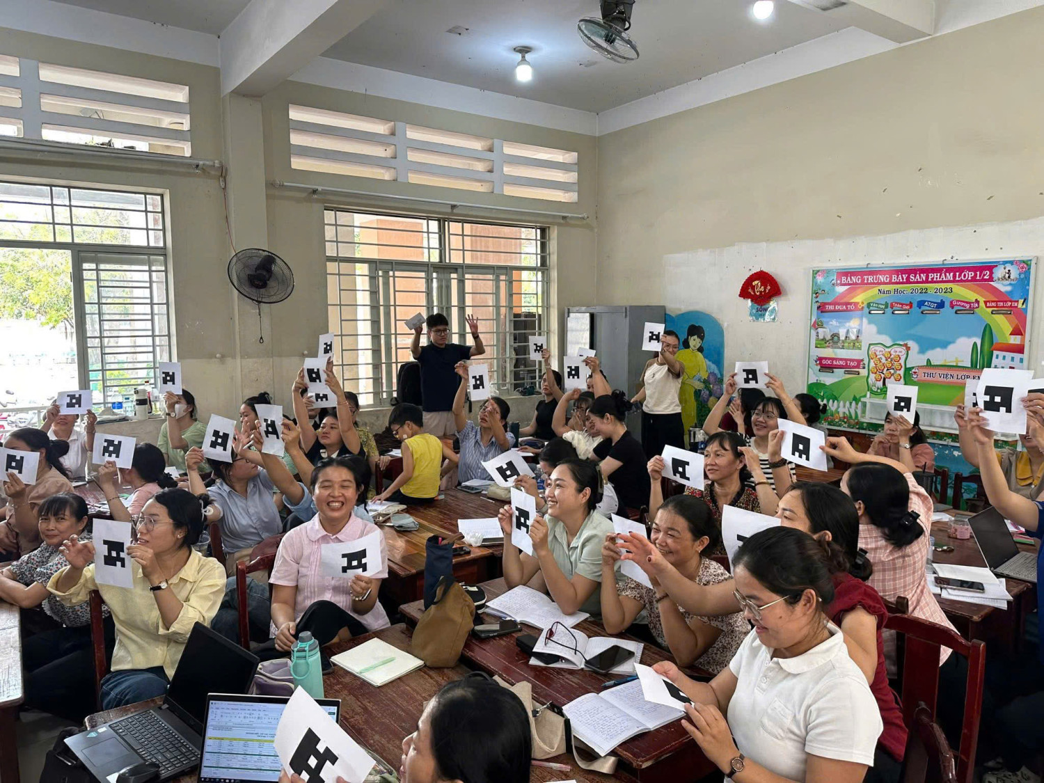 z6928690424980 90939fbb9f51382a09d2735b91286f06