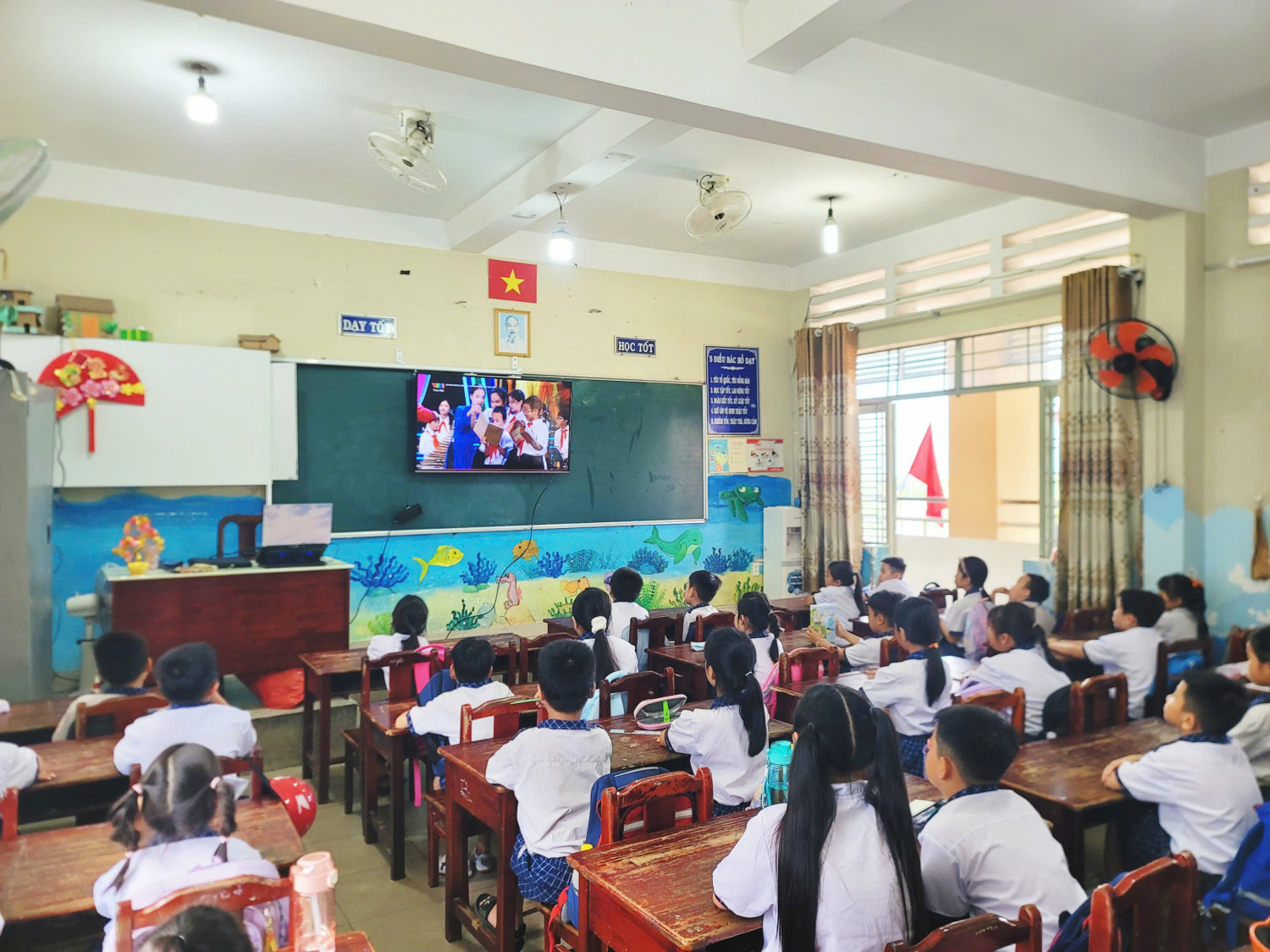 3403783a80090b575218