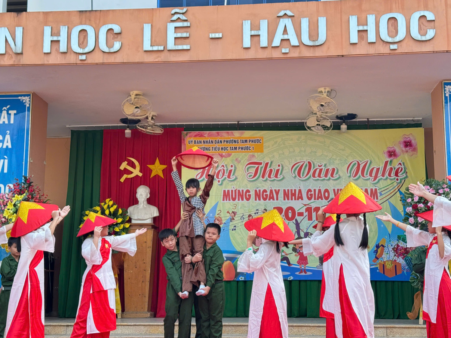 z7226132486232 f41d7b6cdfaf0e81c2d153f6110b1f24